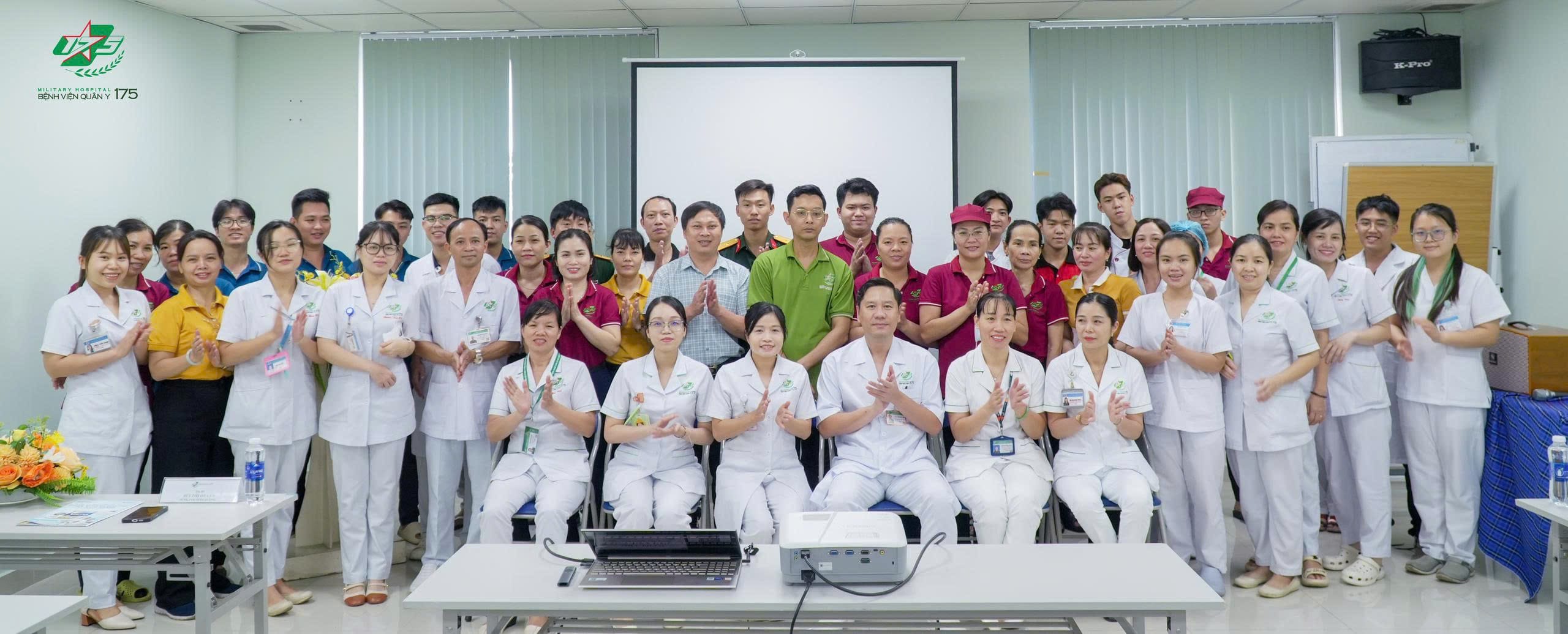 BỆNH VIỆN QUÂN Y 175 TỔ CHỨC CHƯƠNG TRÌNH TẬP HUẤN AN TOÀN VỆ SINH THỰC PHẨM CHO CÁN BỘ, NHÂN VIÊN