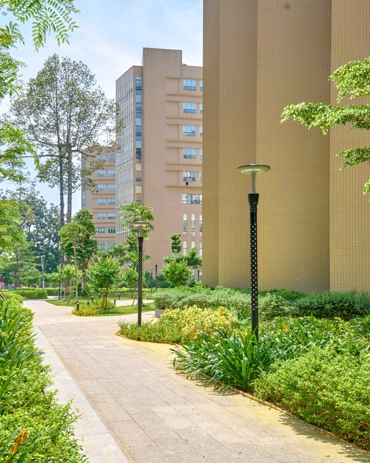 Cơ sở vật chất image